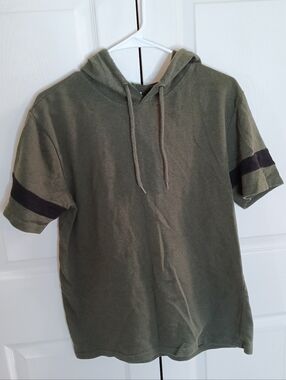Olive Green Short Sleeve Hoodie with Black‎ Sleeve Stripe